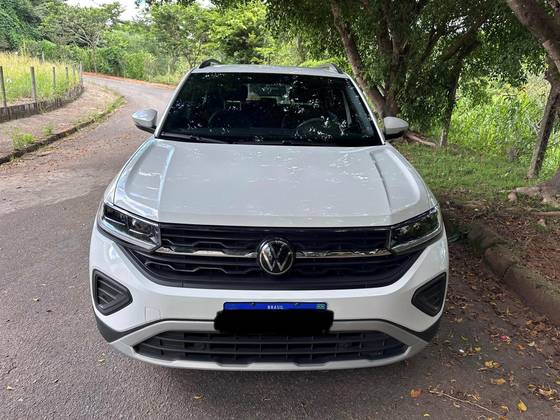 VOLKSWAGEN T-CROSS 1.0 200 TSI TOTAL FLEX COMFORTLINE AUTOMÁTICO VOLKSWAGEN T-CROSS 1.0 200 TSI TOTAL FLEX COMFORTLINE AUTOMÁTICO